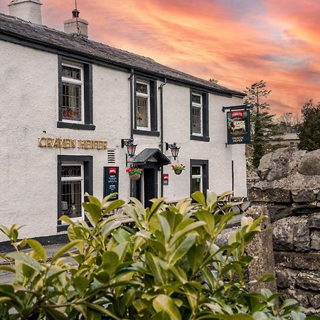 The Craven Heifer At Stainforth Settle Exterior photo